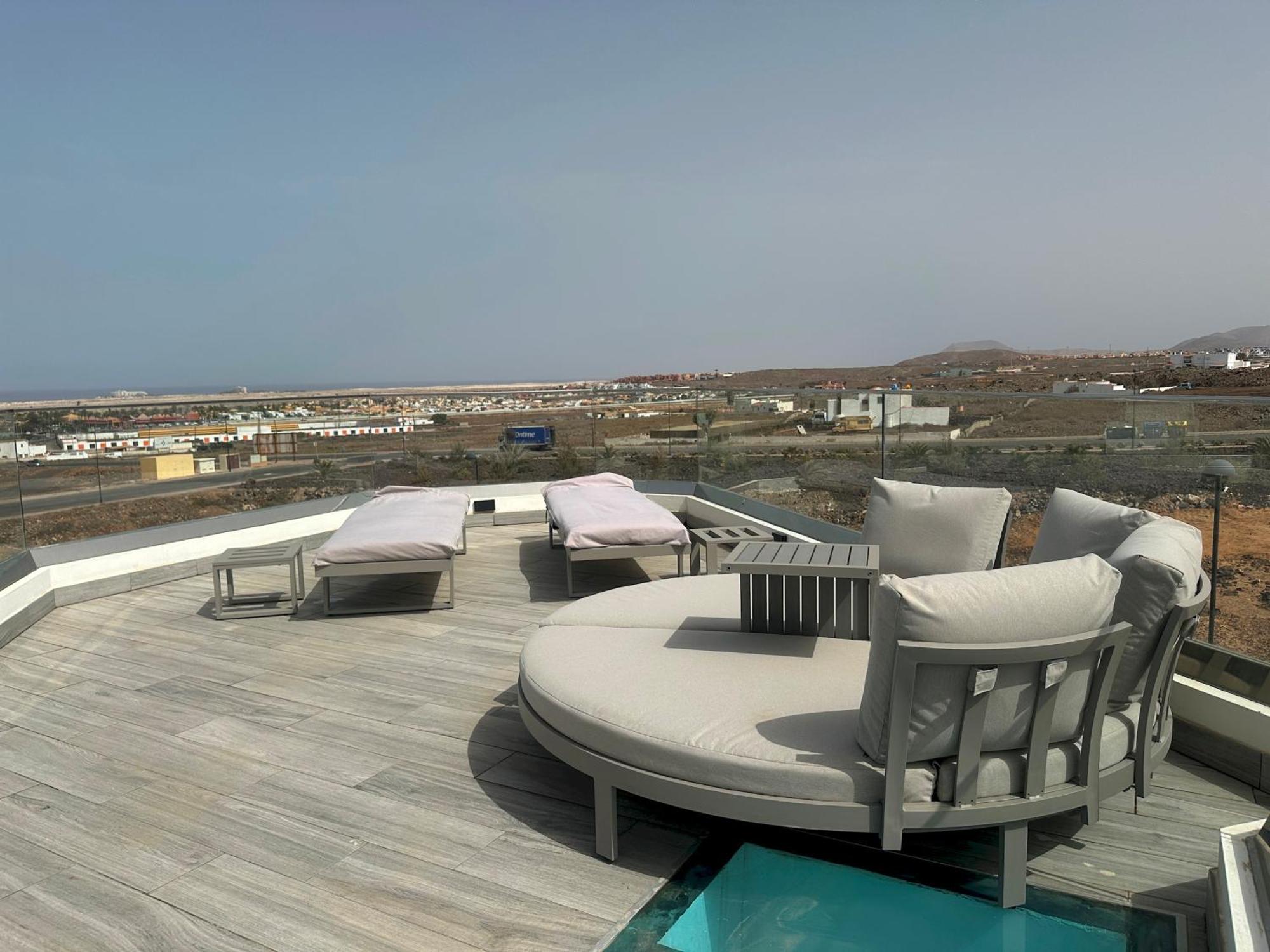 Villa Poseidon Corralejo With Private Heated Pool, Sauna And Stunning Volcano Views By Amazzzing Travel Exteriér fotografie