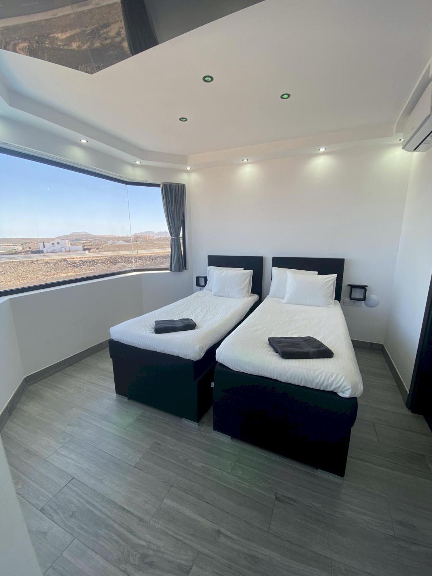 Villa Poseidon Corralejo With Private Heated Pool, Sauna And Stunning Volcano Views By Amazzzing Travel Exteriér fotografie