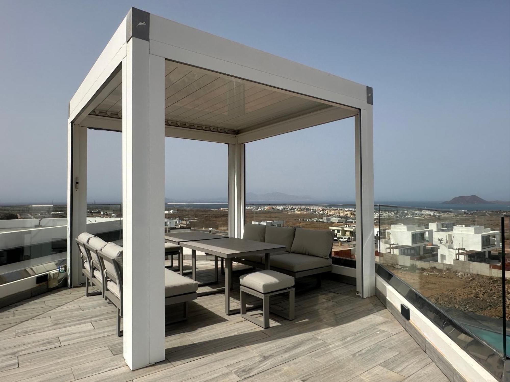 Villa Poseidon Corralejo With Private Heated Pool, Sauna And Stunning Volcano Views By Amazzzing Travel Exteriér fotografie